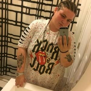 Meet your Posher, Veronica